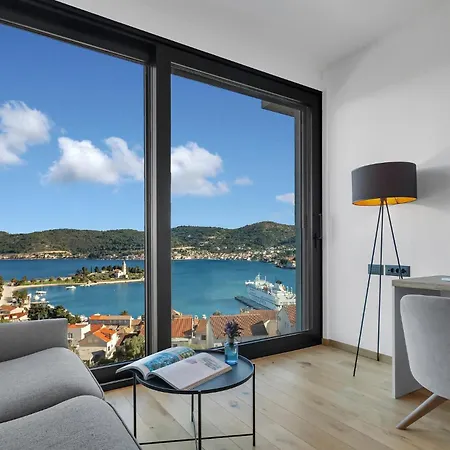 Issa Hills Casa vacanze Vis